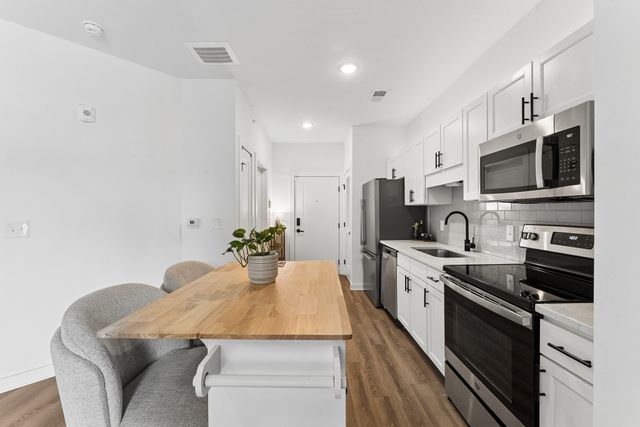1540 Lebanon Pike Unit 206, Nashville, TN 37210