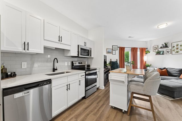 1540 Lebanon Pike Unit 206, Nashville, TN 37210