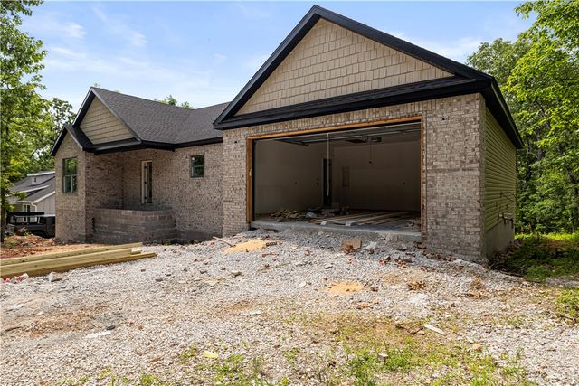 17 Leona, Bella Vista, AR 71715