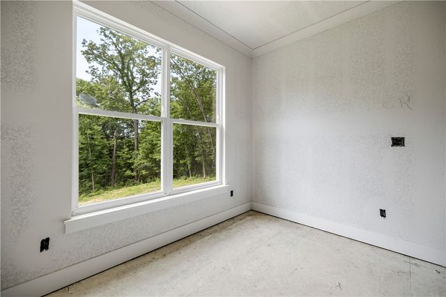 17 Leona, Bella Vista, AR 71715