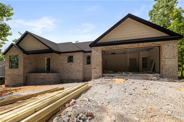 17 Leona, Bella Vista, AR 71715