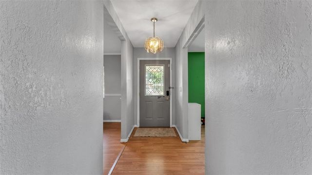 4904 FOXRUN, Lakeland, FL 33813