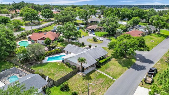 4904 FOXRUN, Lakeland, FL 33813