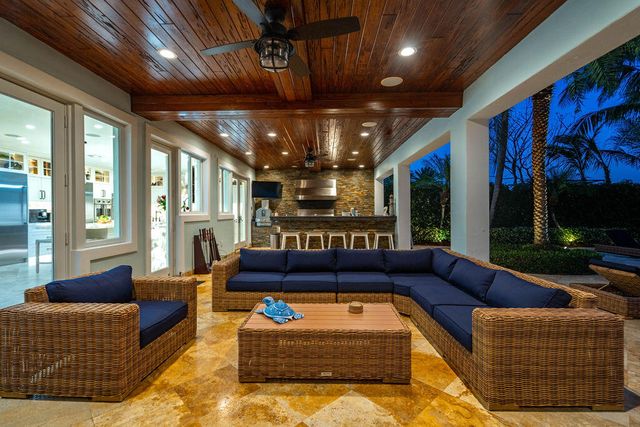 4130 NE 31st Avenue, Lighthouse Point, FL 33064