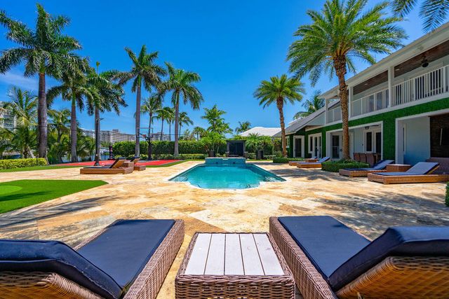 4130 NE 31st Avenue, Lighthouse Point, FL 33064