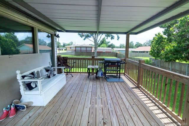 4326 Pleasant Drive, Lake Charles, LA 70605