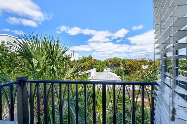 503 N MALLORY Circle, Delray Beach, FL 33483