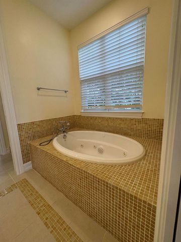 503 N MALLORY Circle, Delray Beach, FL 33483