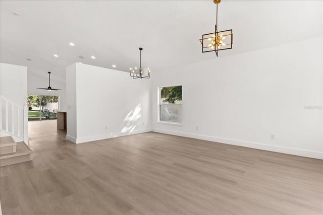 360 CONCH KEY WAY, Sanford, FL 32771