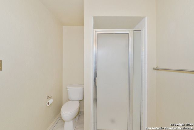 6607 CROWN RDG, San Antonio, TX 78239