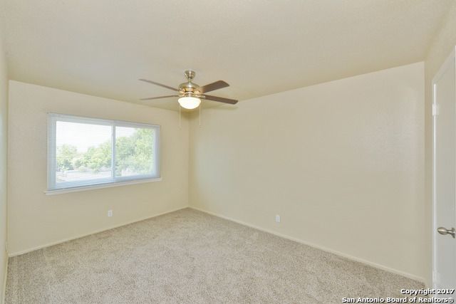 6607 CROWN RDG, San Antonio, TX 78239
