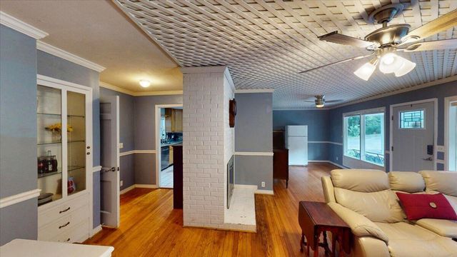 602 Magnolia Avenue, South Pittsburg, TN 37380