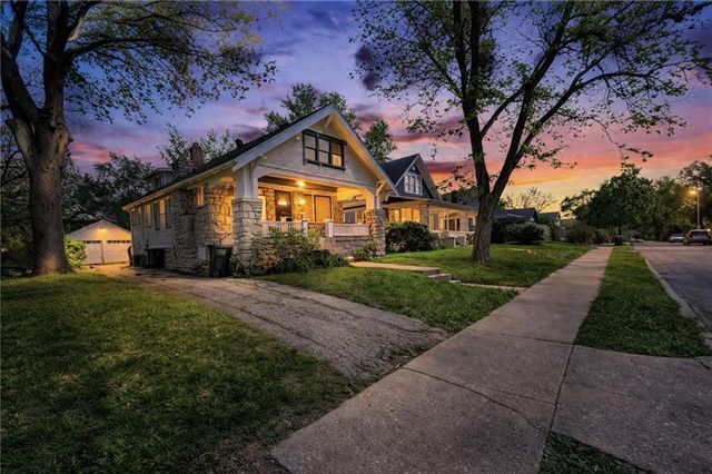 5727 Tracy Avenue, Kansas City, MO 64110