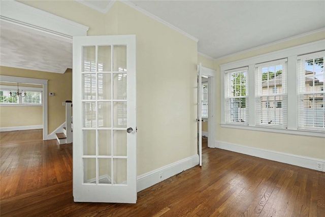 84 Glen Avenue, Cranston, RI 02905