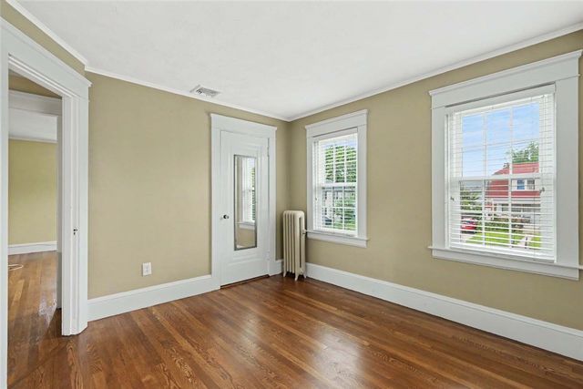 84 Glen Avenue, Cranston, RI 02905