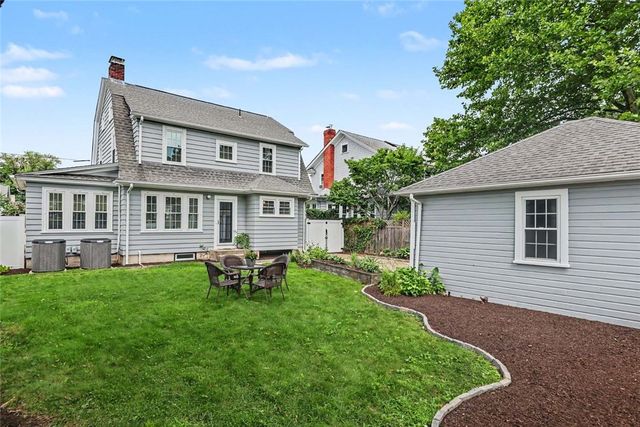 84 Glen Avenue, Cranston, RI 02905
