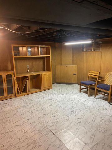 1129 Jennings Avenue, Benton Harbor, MI 49022