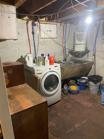 1129 Jennings Avenue, Benton Harbor, MI 49022