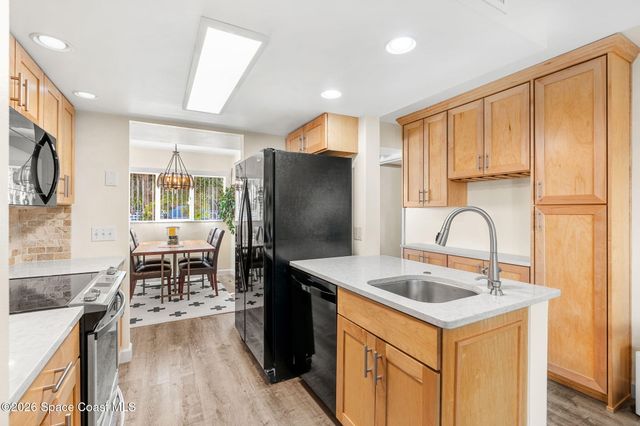 236 Beach Park Lane V83, Cape Canaveral, FL 32920