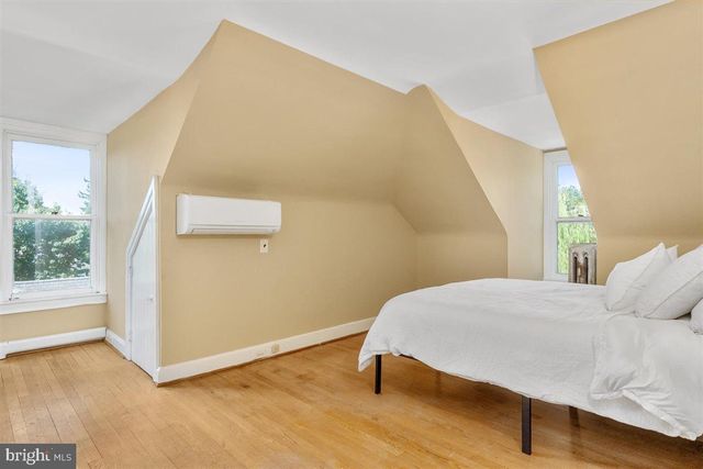 1009 OAK HILL AVE, Hagerstown, MD 21742