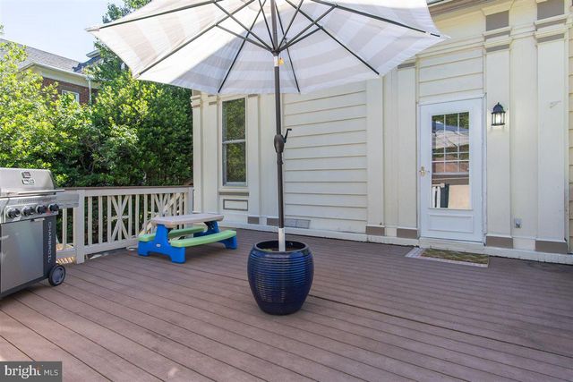 1009 OAK HILL AVE, Hagerstown, MD 21742