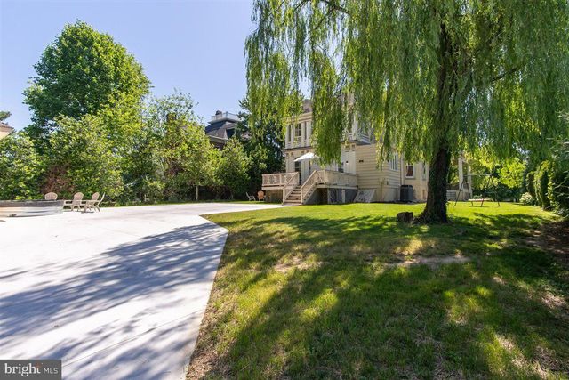 1009 OAK HILL AVE, Hagerstown, MD 21742