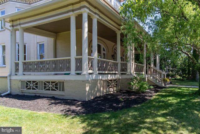 1009 OAK HILL AVE, Hagerstown, MD 21742