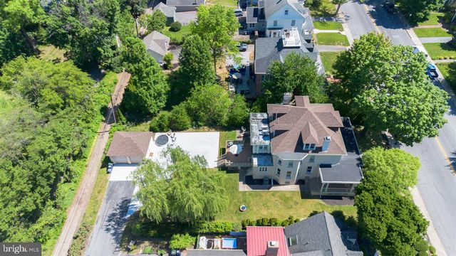 1009 OAK HILL AVE, Hagerstown, MD 21742