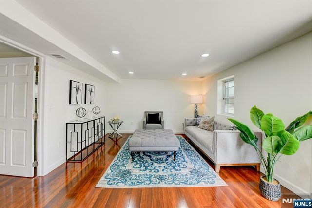 15 Winding Way, West Orange, NJ 07052