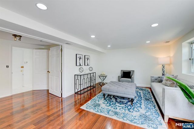15 Winding Way, West Orange, NJ 07052