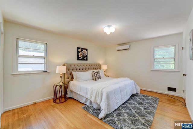 15 Winding Way, West Orange, NJ 07052