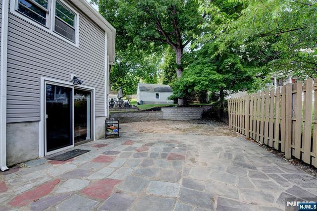 15 Winding Way, West Orange, NJ 07052