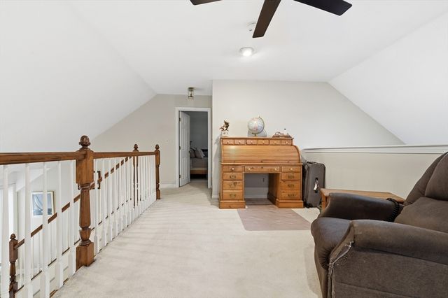 30 Old Quarry Dr 30, Weymouth, MA 02188