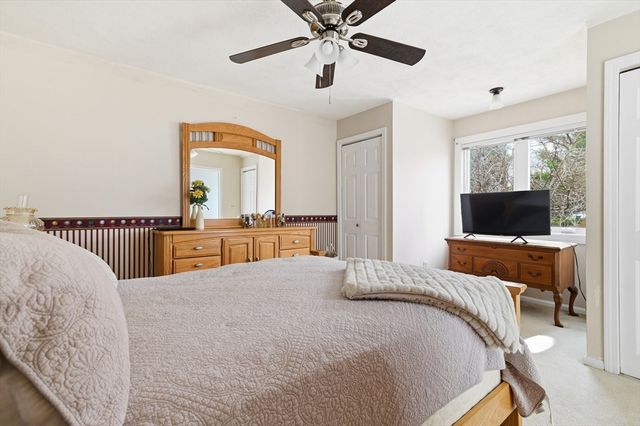 30 Old Quarry Dr 30, Weymouth, MA 02188