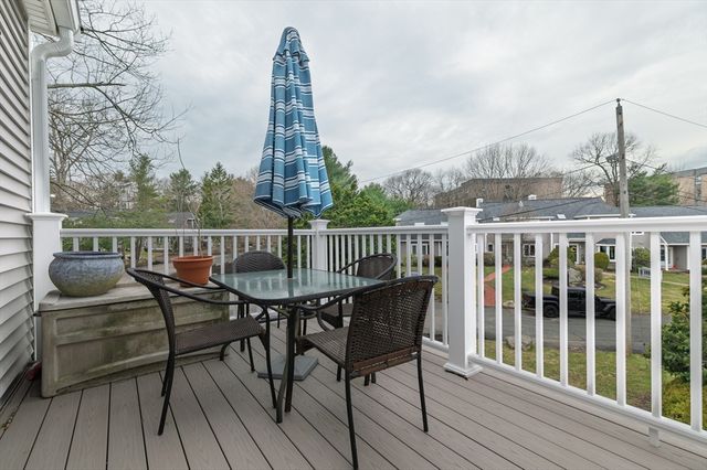 30 Old Quarry Dr 30, Weymouth, MA 02188