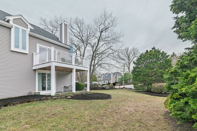 30 Old Quarry Dr 30, Weymouth, MA 02188