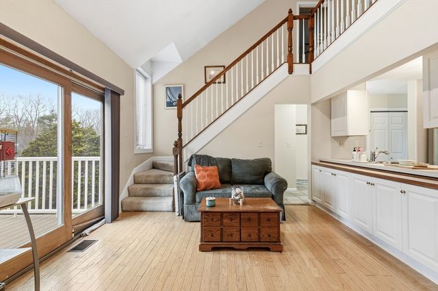 30 Old Quarry Dr 30, Weymouth, MA 02188