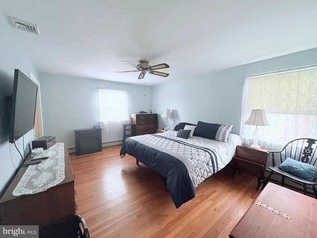 120 W 8TH ST, Pottstown, PA 19464