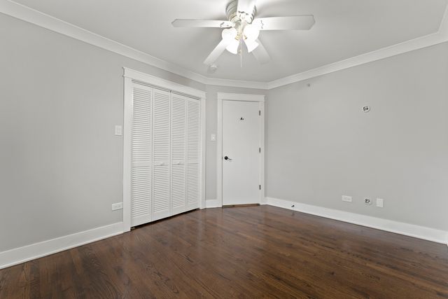 8306 S 82nd Avenue, Justice, IL 60458