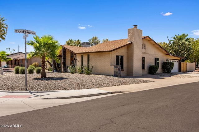 611 E CANTERBURY Lane, Phoenix, AZ 85022