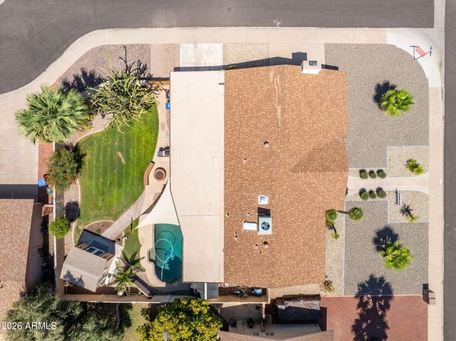 611 E CANTERBURY Lane, Phoenix, AZ 85022