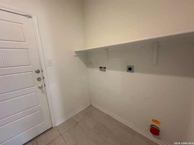440 Sunrise Park, Seguin, TX 78155