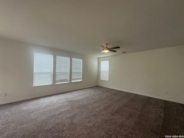 440 Sunrise Park, Seguin, TX 78155
