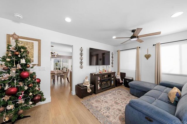 586 88 Roosevelt St, Chula Vista, CA 91910