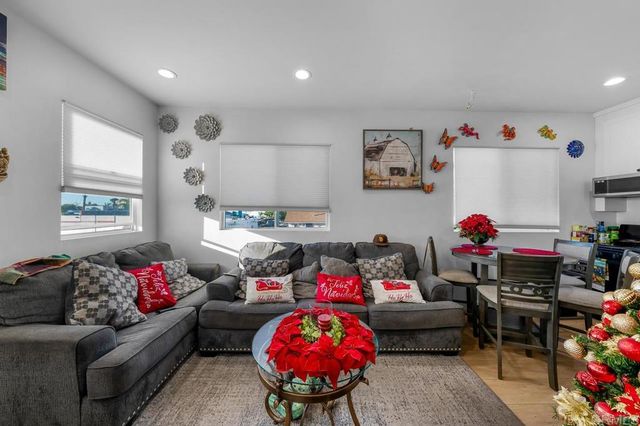 586 88 Roosevelt St, Chula Vista, CA 91910