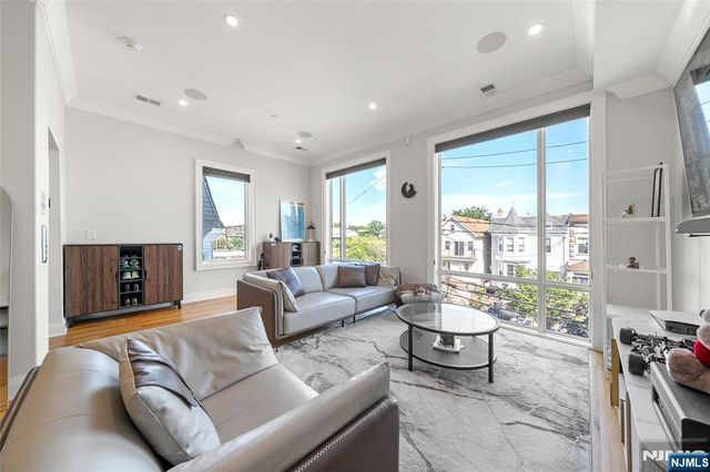 3305 Pleasant Avenue 2, Union City, NJ 07087