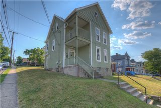 31 Coulter St #2, Crafton, PA 15205