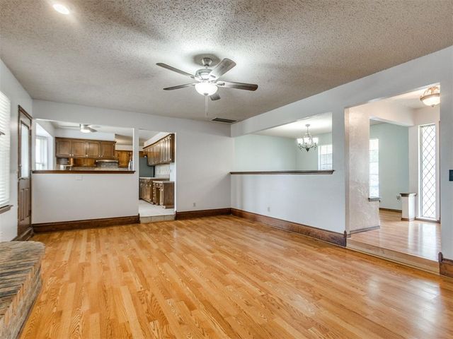 104 Redbird Circle, Midwest City, OK 73110