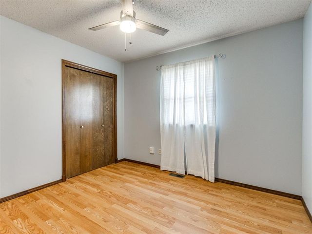 104 Redbird Circle, Midwest City, OK 73110
