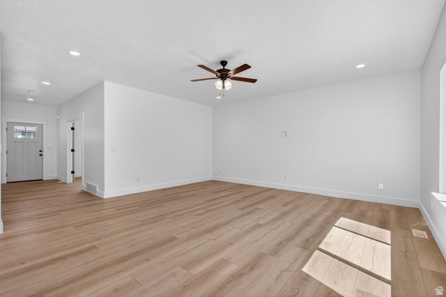 99 S 940 E, Santaquin, UT 84655
